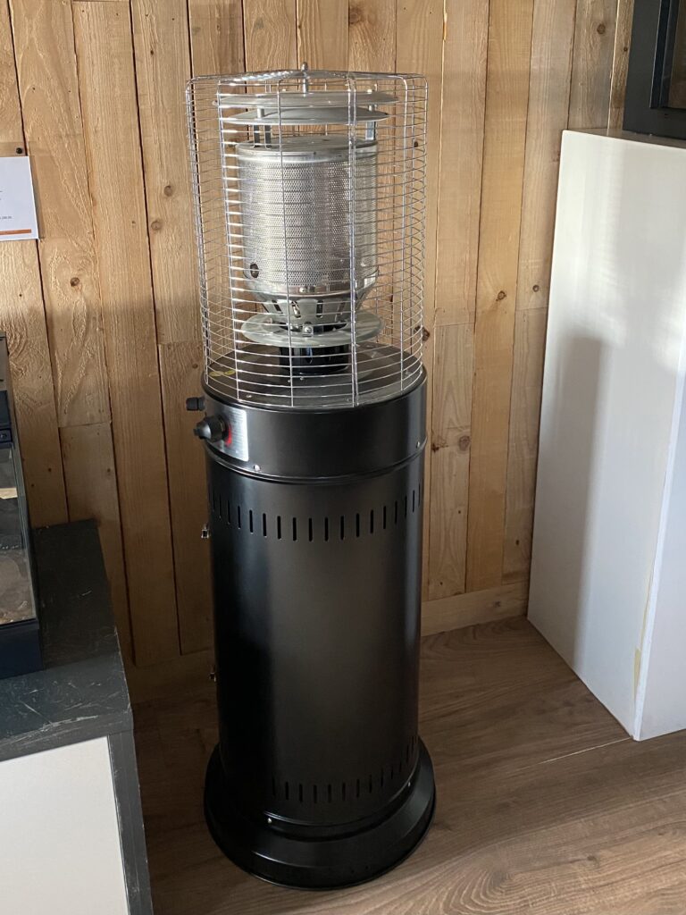 Pillar Patio (outlet)