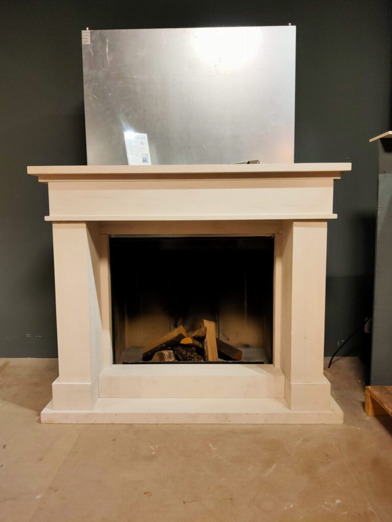 Barbas Escamolux 80-65 inclusief natuursteen schouw (showroommodel)