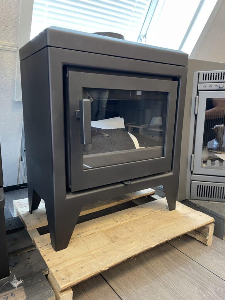Buntfires Karel 3 ECO