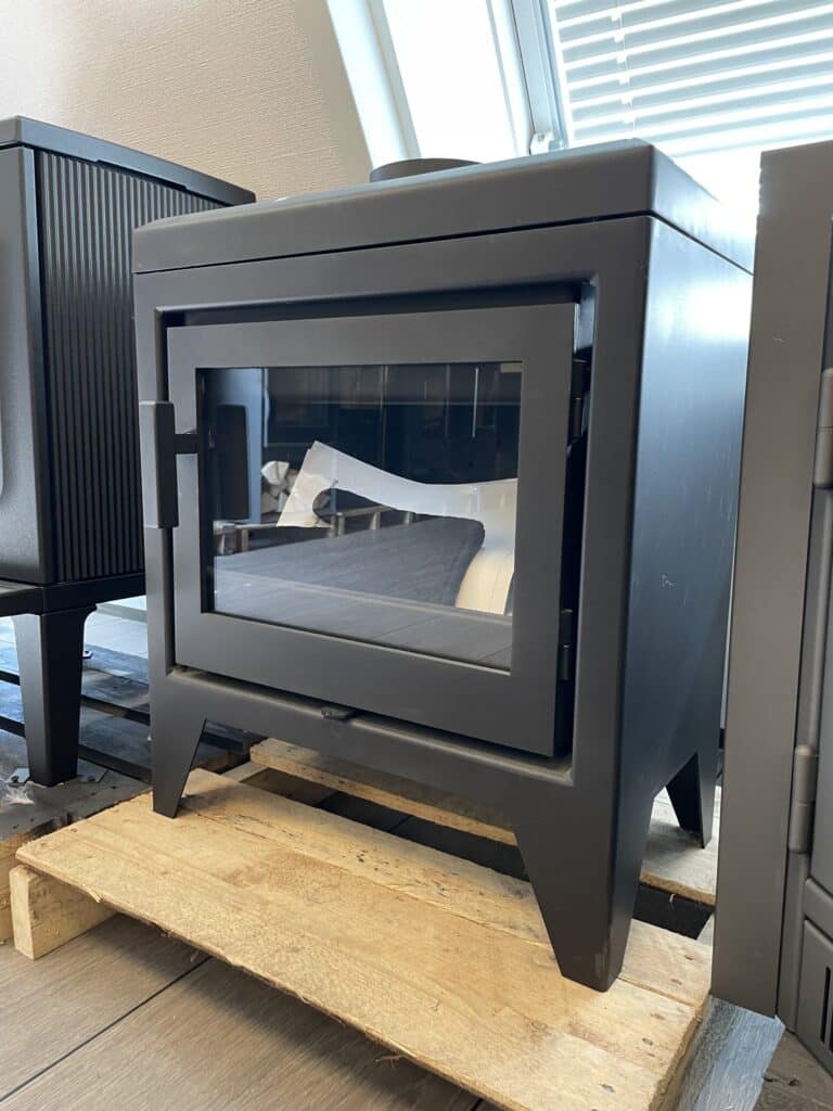 Buntfires Karel 3 ECO