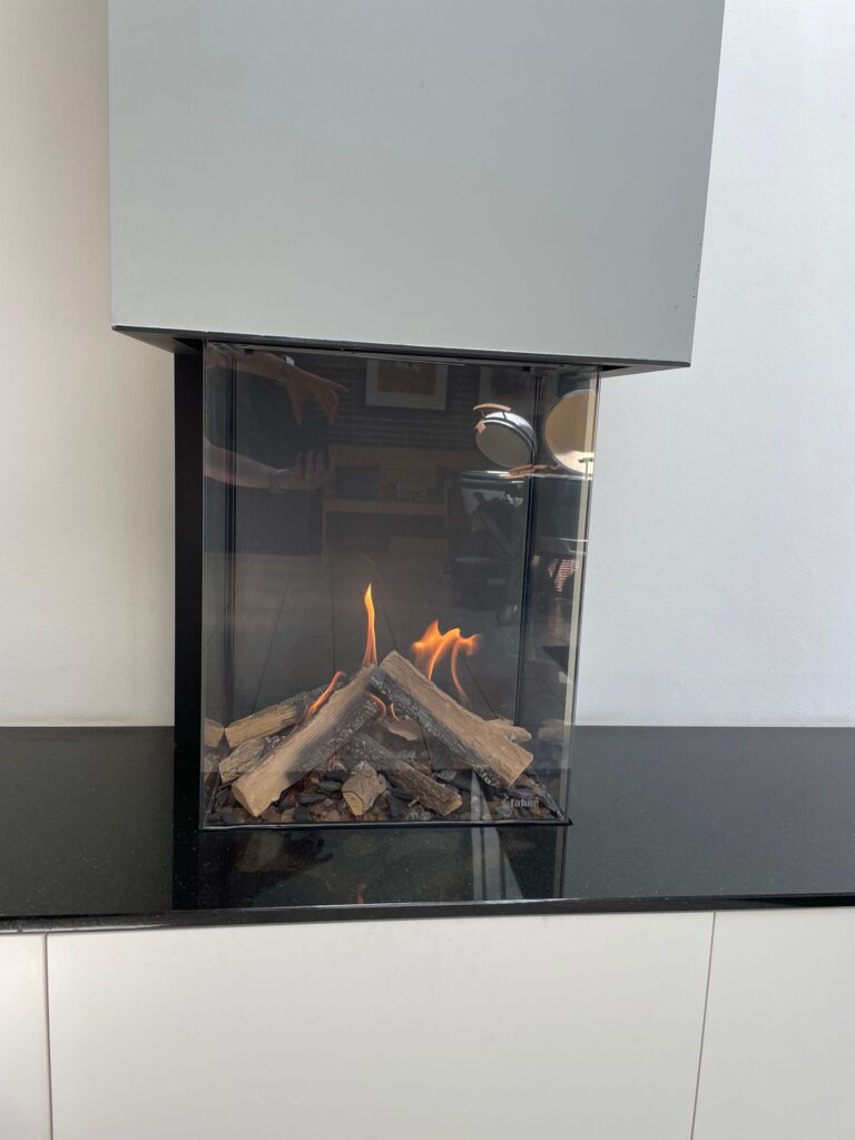 Faber MatriX 450 – 650 III inclusief Maatwerk Meubel & Galaxy Natuursteen (Outlet)